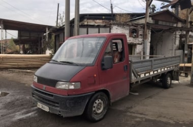 доставка пиломатериалов автомобилем FIAT 2,5 т